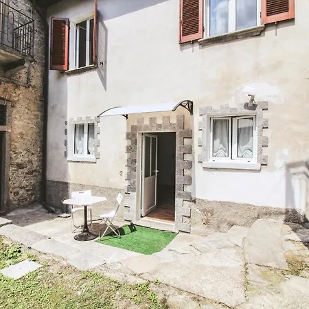 Holiday home Casetta Al Portico 8